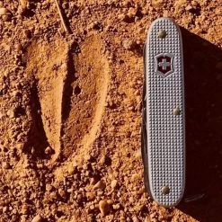 Victorinox Pioneer X Alox - Silver 9 Victorinox Pioneer X Alox - Silver -Online Camping Supplies 0.8231.26 5 600x600 a5ffb159 e20f 44c2 af8d e0c9cc987531