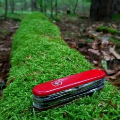 Victorinox Climber - Red Blistered 8 Victorinox Climber - Red Blistered -Online Camping Supplies 1.3703 5 600x600 d76d940f c378 4933 99c7 877b841b19bd