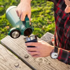 Stanley Classic Vacuum Growler 2QT Hammertone Green -Online Camping Supplies 10 01941 099 2 600x600 d6105462 bce2 40f5 b7ab 887a725e5249