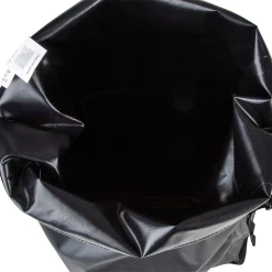 Caribee Trident 2.0 Waterproof (32L) -Online Camping Supplies 4 30