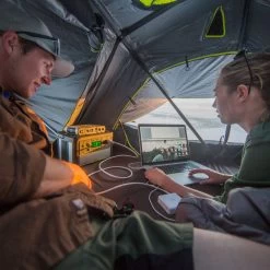 Goal Zero Yeti 400 Lithium -Online Camping Supplies 827459e3f09954b22412217dbef0ac91