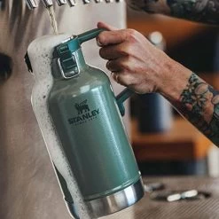Stanley 32oz Classic Stainless Steel Vacuum Growler (Green) 13 Stanley 32oz Classic Stainless Steel Vacuum Growler (Green) -Online Camping Supplies 91S9cNbGbIL. AC SX569 600x600 35c1869f 51a8 4015 a4ca 66ab50ef40b2
