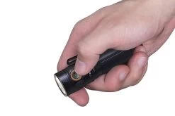 Fenix E30R Luminus SST40 LED Flashlight BLACK -Online Camping Supplies E30R Hand Use 20014.1556287843