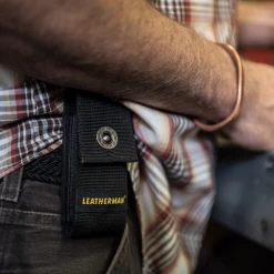 Leatherman Nylon Sheath With Pockets -Online Camping Supplies LM934932 8 600x600 53d89cfc cba2 4016 8e84 ac46e4a21939