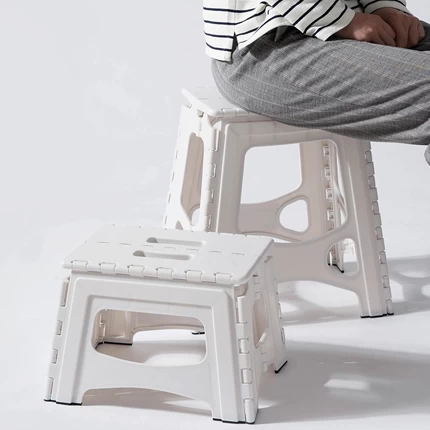 Tenma Low Leg Portable Folding Stool Army Green 7 Tenma Low Leg Portable Folding Stool Army Green - Image 5